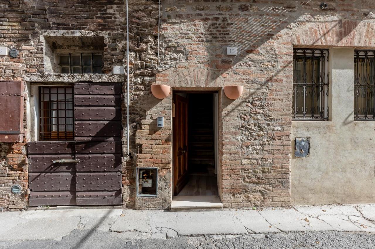 Appartamento Charming Terrace House In The Heart Of Perugia Esterno foto